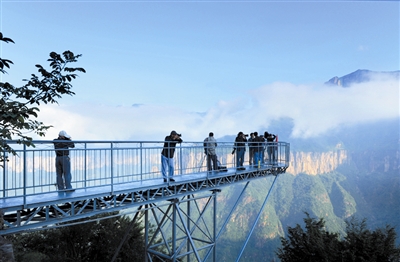 河南旅游：周末不远游 美景就在身边-天界山